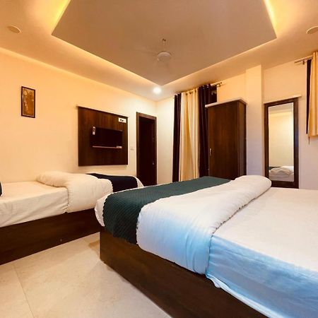 Wooibhotels The Divine Ganga Haridwār Dış mekan fotoğraf