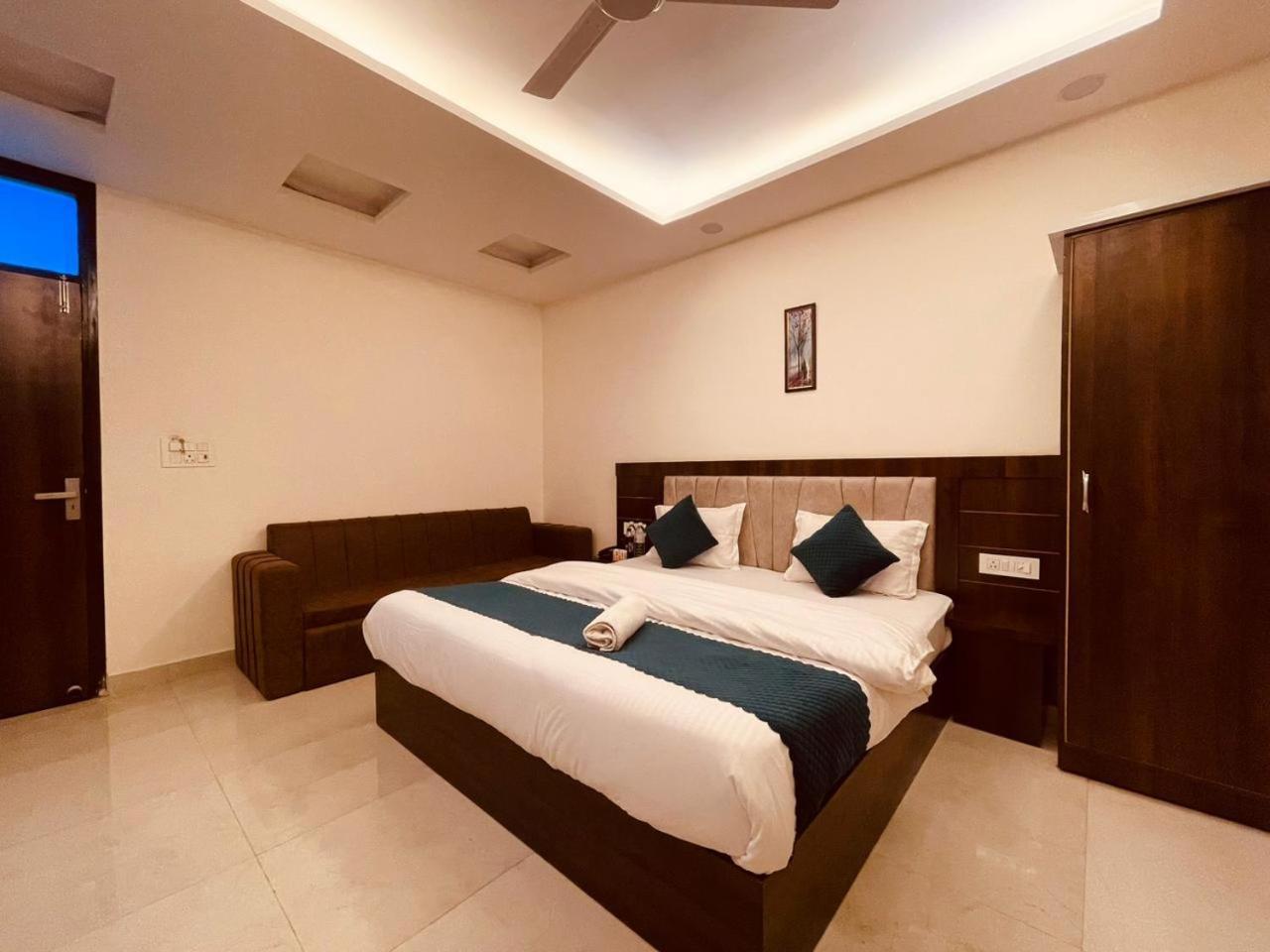 Wooibhotels The Divine Ganga Haridwār Dış mekan fotoğraf